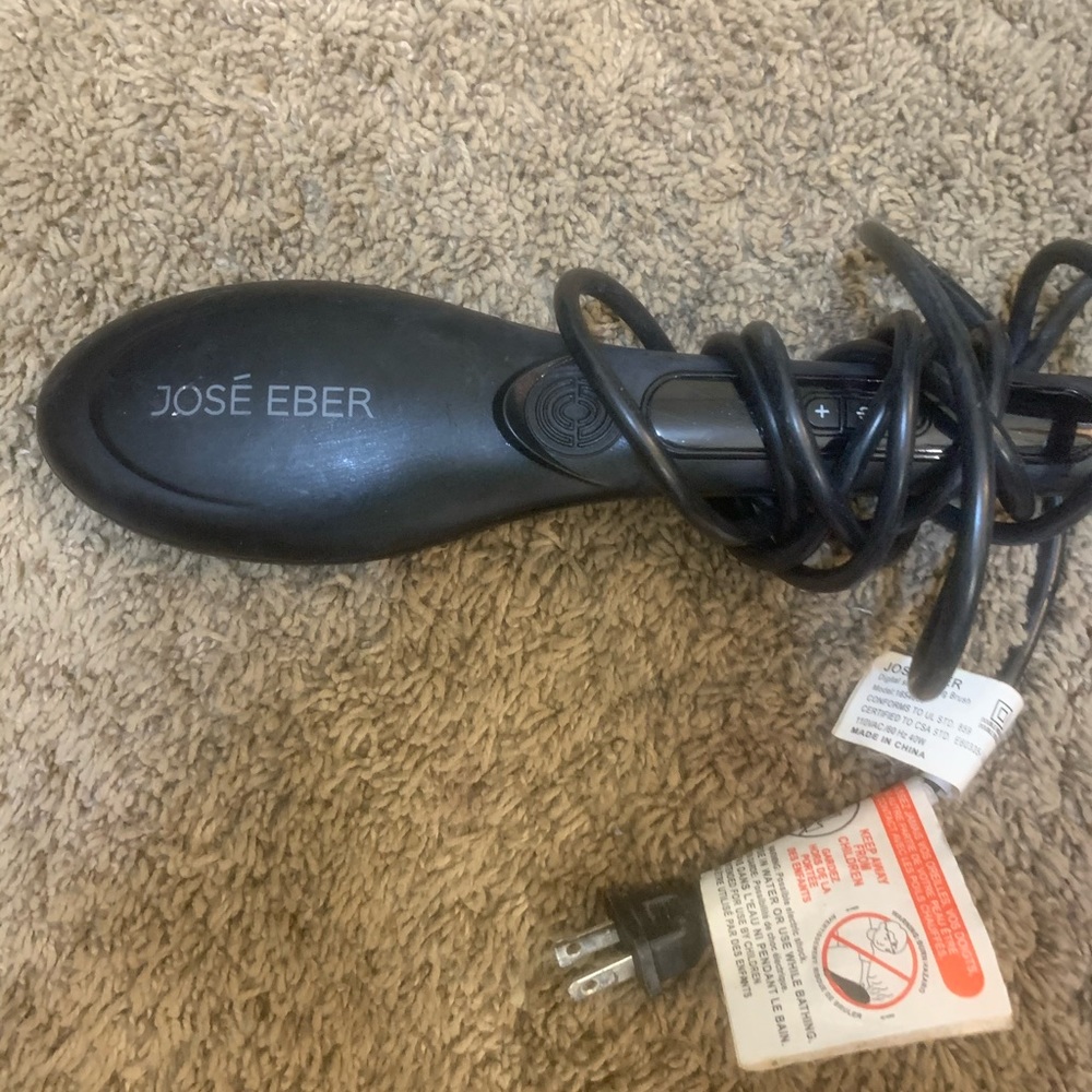 Jose eber straightening brush